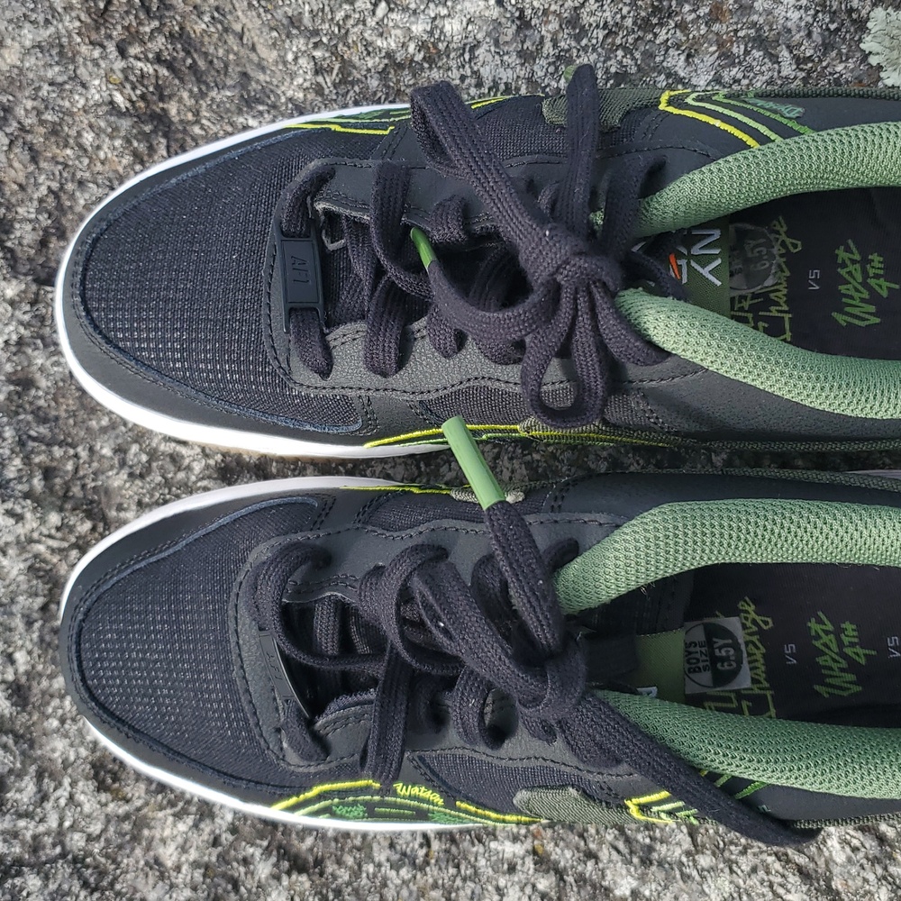 Nike Air Force 1 LV8 1 Black / Carbon Green-Treeline Size 8 - Picture 16 of 16